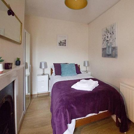 City Centre 4 Bedroom House Winchester Kültér fotó