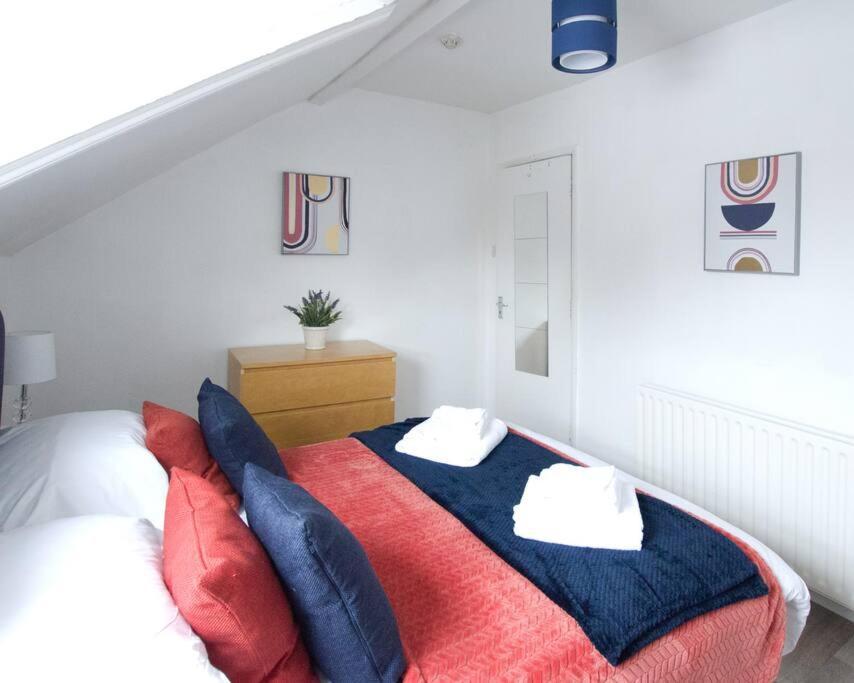 City Centre 4 Bedroom House Winchester Kültér fotó