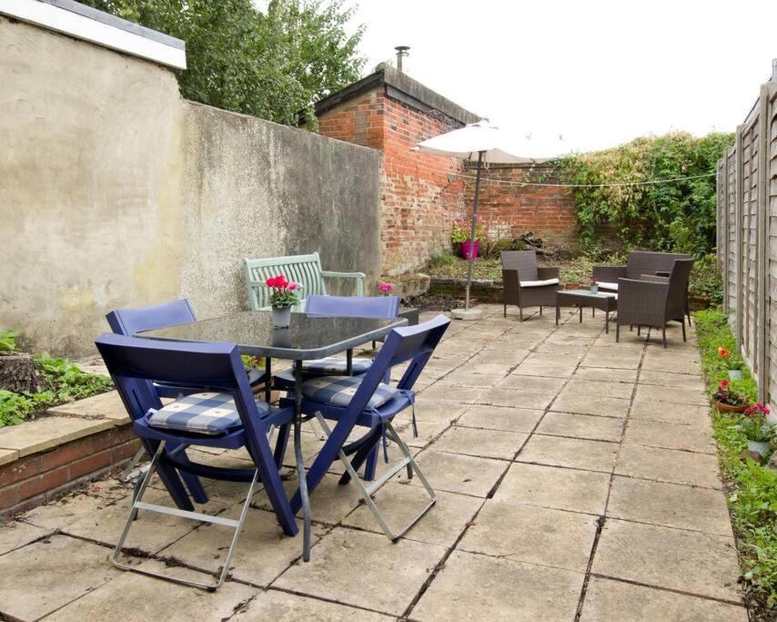 City Centre 4 Bedroom House Winchester Kültér fotó
