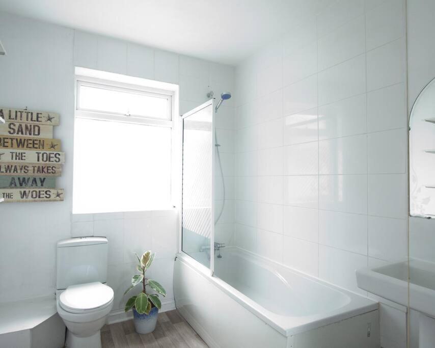 City Centre 4 Bedroom House Winchester Kültér fotó